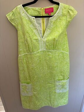 Lilly Pulitzer Jubilee Lime Tiger Printed Shift Dress with White Trim